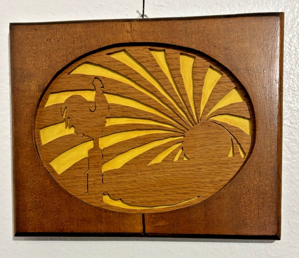 Vtg Wooden Hand or Laser Cut Art Sunrise and Rooster Wall Hanging 11″x9″Exc MCM
