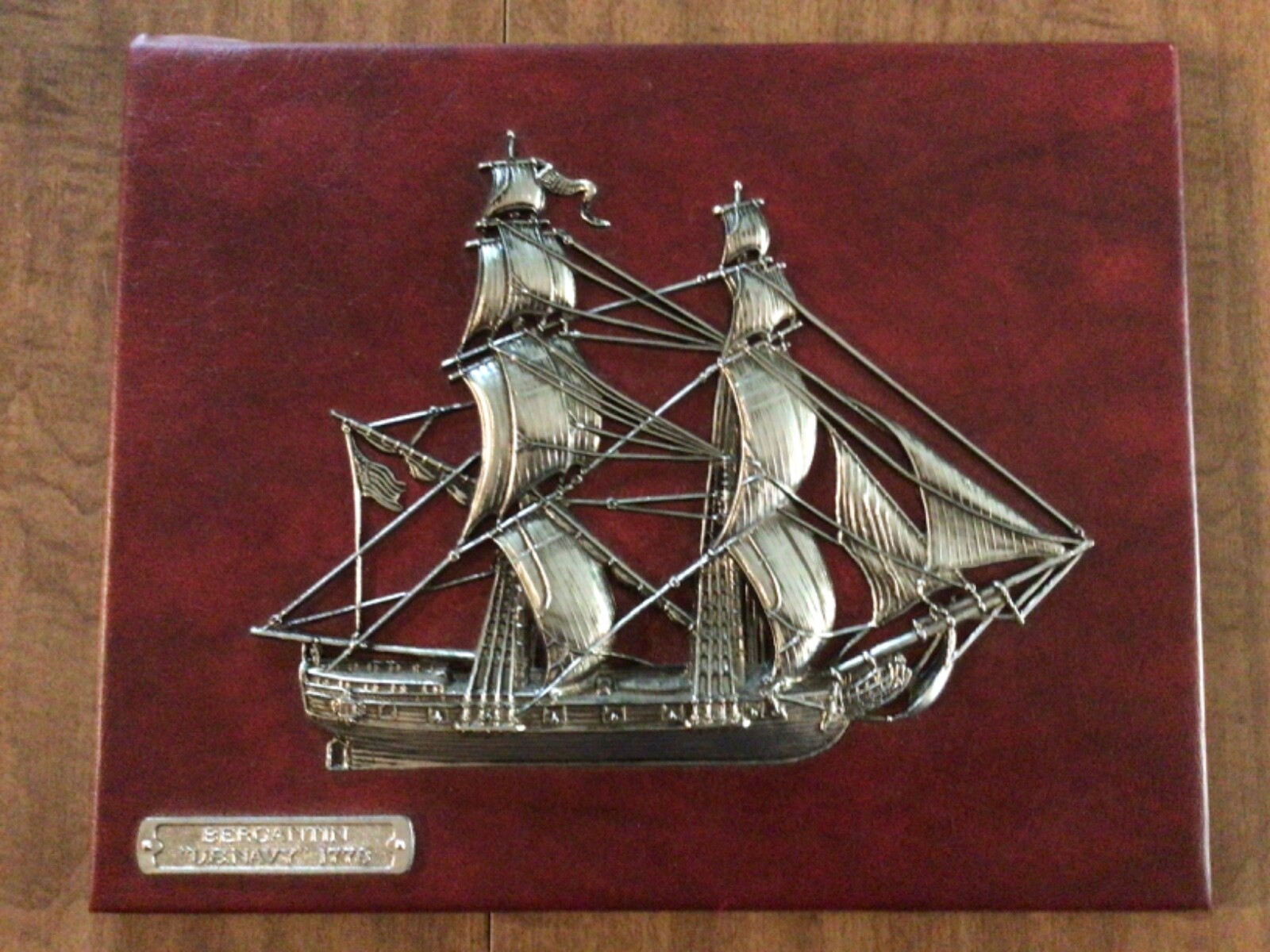 Vtg Bergantin «U.S. Navy» 1778 Made in Spain Red Leather 12″ x 9.5″ Wall Decor