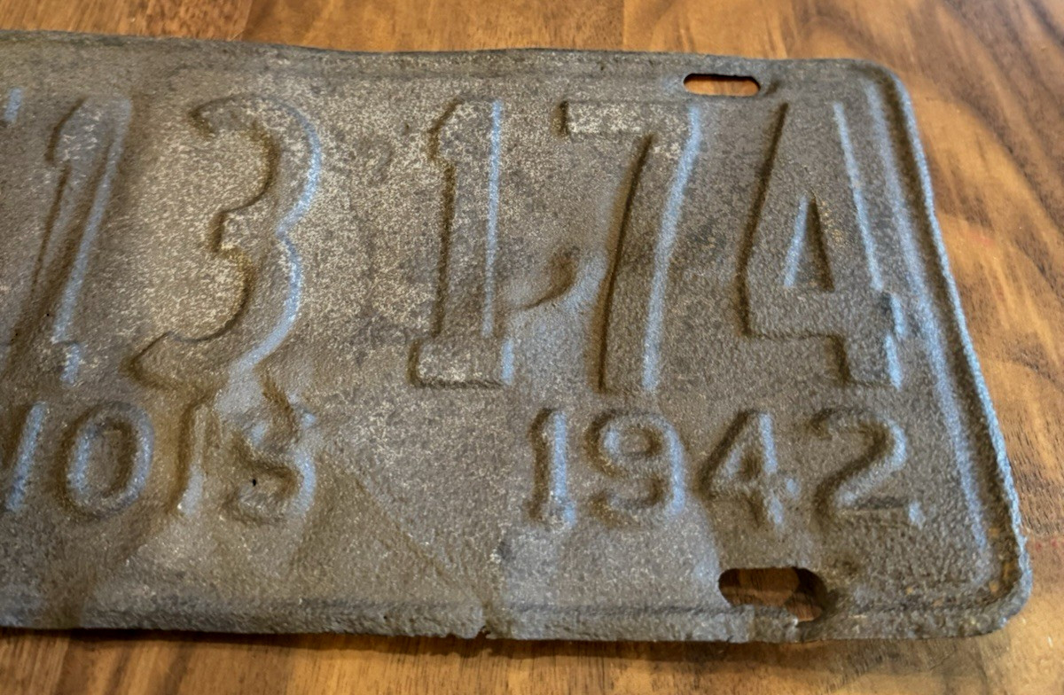 Vintage 1942 Illinois License Plate Rustic Industrial Americana Home Decor