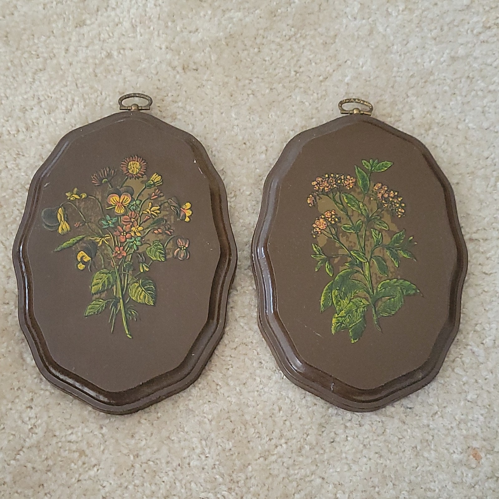 Set of 2 Traditional Floral Botanical Wood Oval Wall Plaques Brown Multicolor