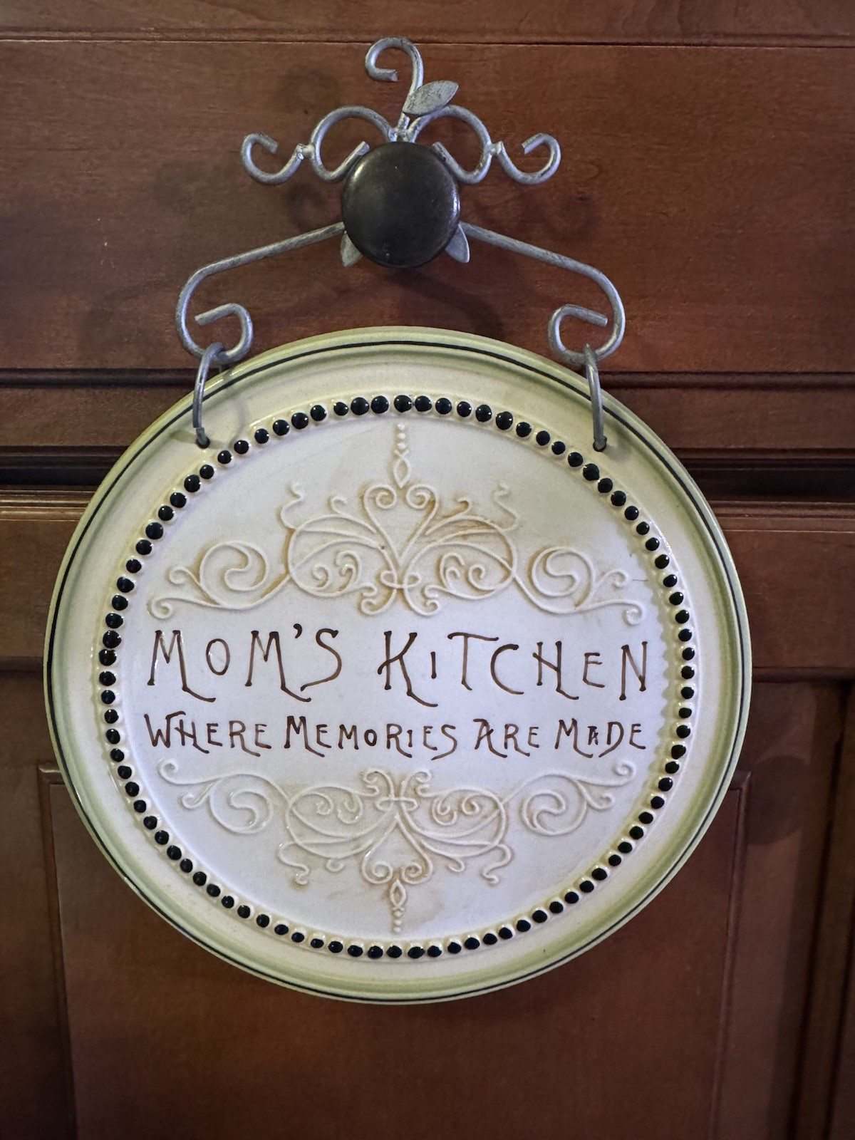 10inch Mom’s Kitchen Ceramic Wall Plaque – French Country Decor