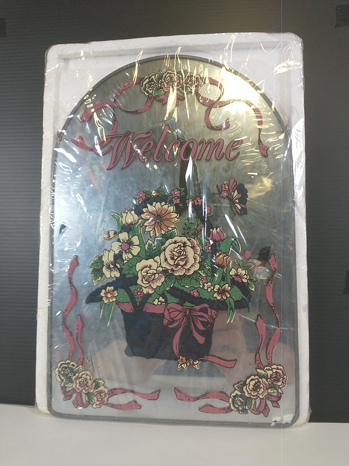 Artmark Welcome Sign/ Mirror/Flower Basket