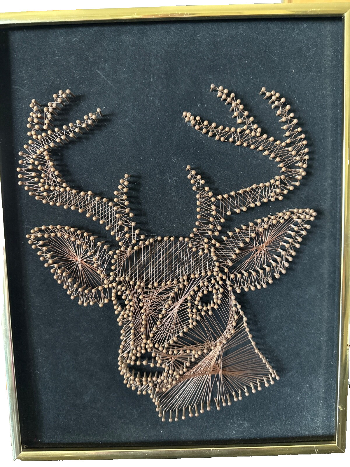 VTG DEER HEAD w/ANTLERS 1970/80’s Wire String Pin Art Wall Picture 15″ X 12″