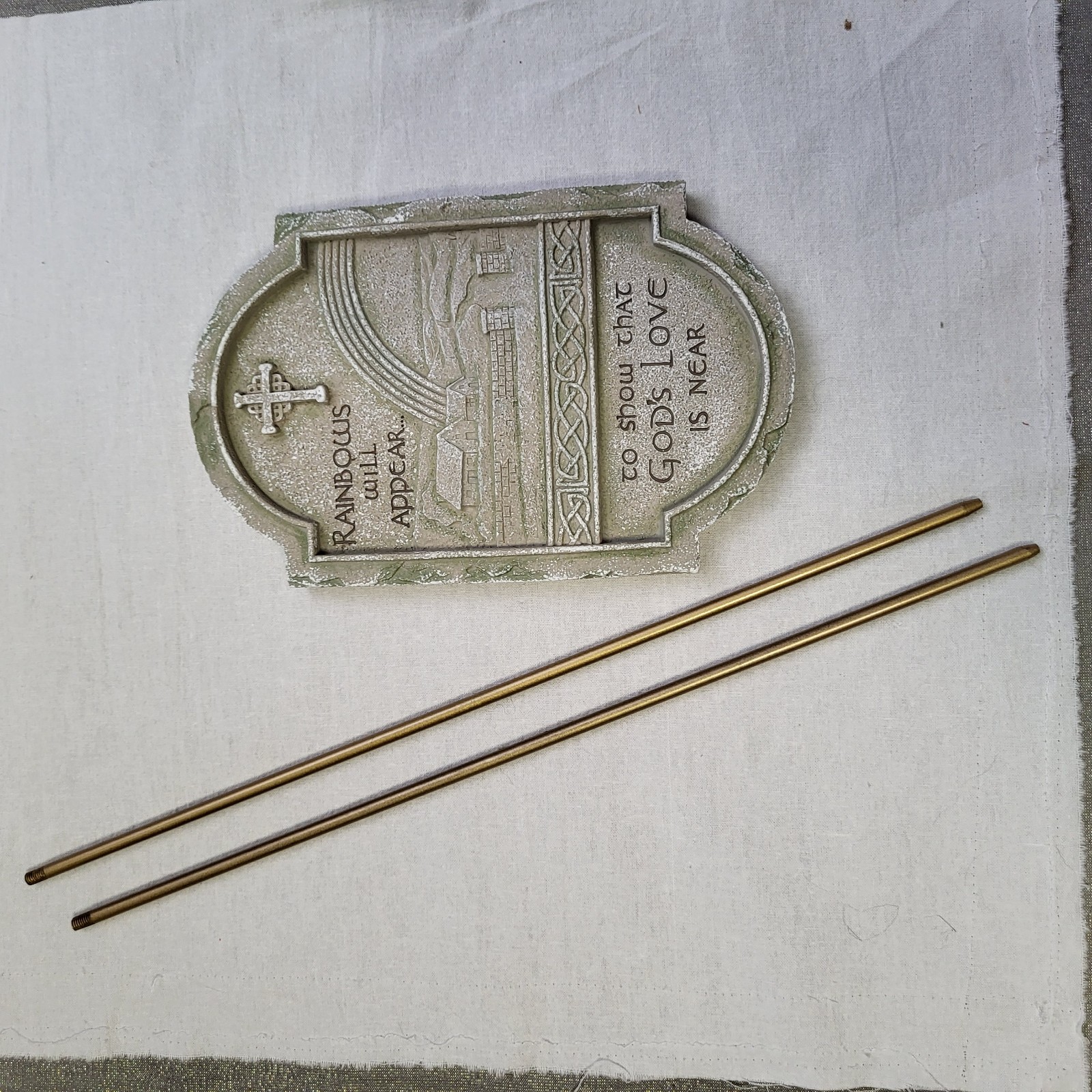Irish Blessing Stone Plaque w/Ground Stakes «Rainbows Will Appear»