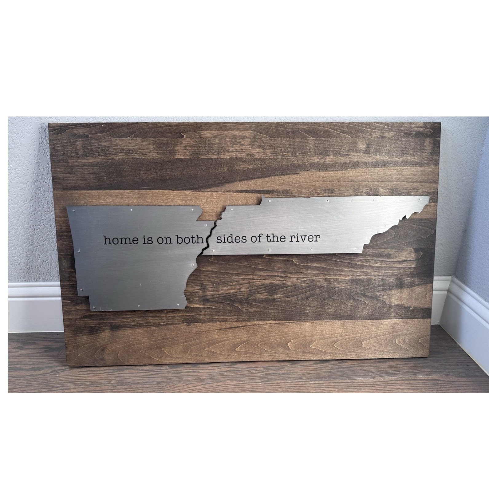 Wood Metal State Plaque Wall Art ‘Home is on Both Sides of the River’ Decorative