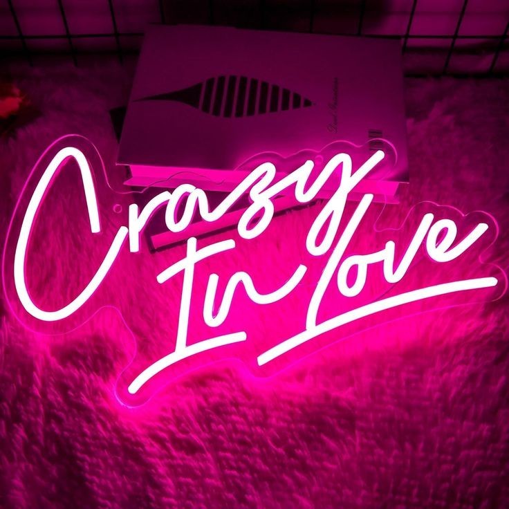 Handcrafted Personalised Neon Lights – Custom Name & Logo LED Wall Hangings